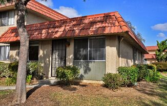 Charming 2BR Condo with Nice Patio and 1 Car Garage!!!