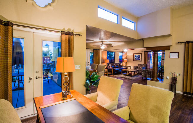 Leasing Office at Laughlin Apartments Near Me