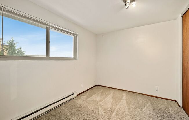 2 beds, 1 bath, 700 sqft, $1,795, Unit 408