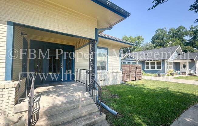 Wood 111 / Martinez - JT