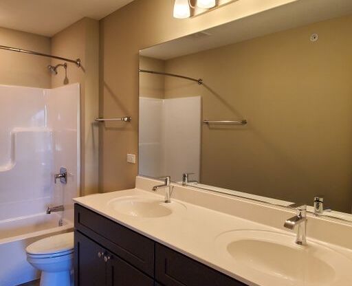 2 beds, 2 baths, $2,445