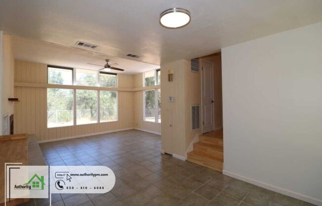 2 beds, 1 bath, $1,600