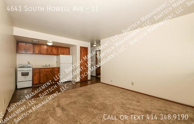 4641 S HOWELL AVE