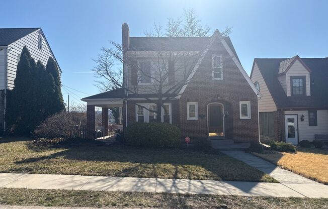 Well-Maintained 3-bedroom, 2.5-Bath Home, Sunroom, Hot Tub, Yard, Garage, Koi Pond on the Avenues