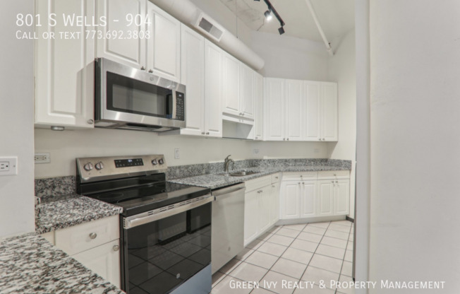 801 South Wells Street
