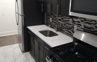 1 bed, 1 bath, $1,700, Unit 106-103