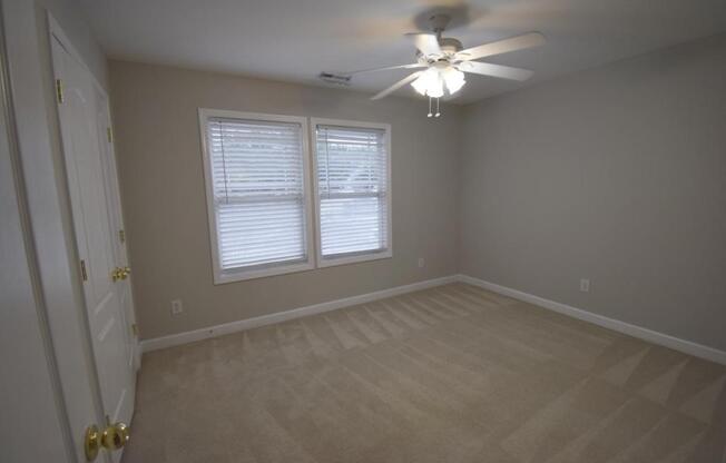 12632 CROSS DL RD