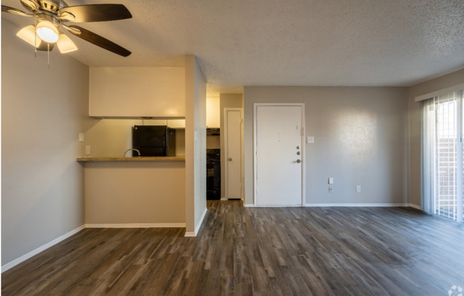 Our Newly Renovated 2 Bed / 1 Bath is waiting for you!