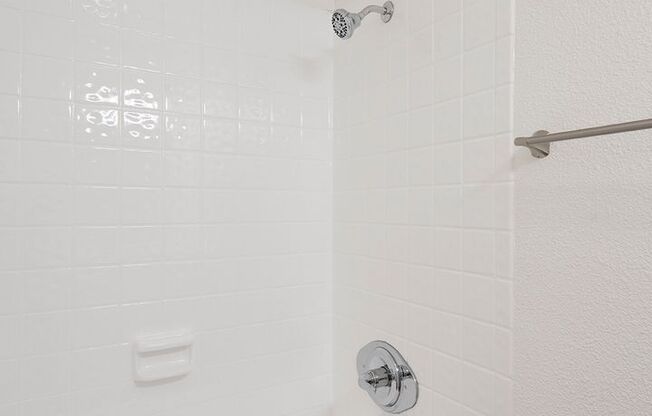 Studio, 1 bath, 329 sqft, $2,295, Unit 25-13