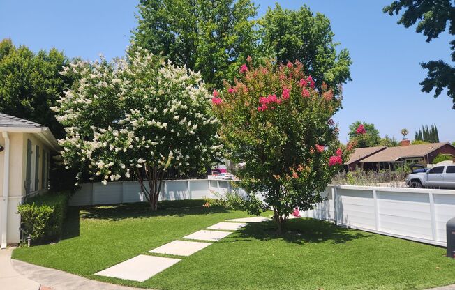 3bed/2bath 2,033sqft+GARAGE, SOLAR PANELS and PRIVATE YARD in Sherman Oaks available for long-term lease.