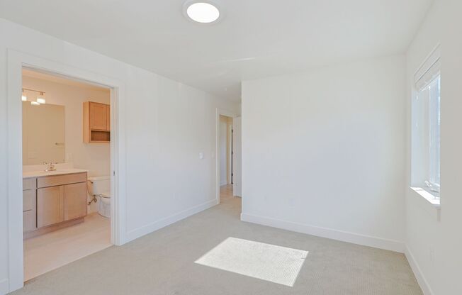 2 beds, 2 baths, 1,120 sqft, $2,063, Unit 2088-108