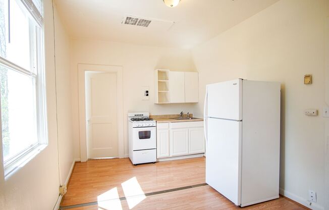 First Floor 1-Bed with Fresh Updates + Pet-Friendly Ready Now!