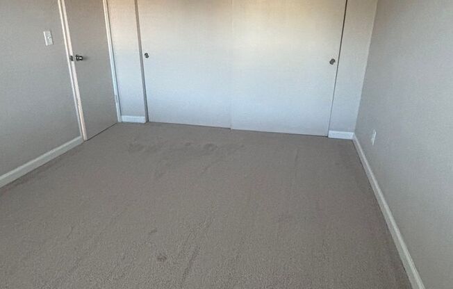 2 beds, 1 bath, 825 sqft, $1,575, Unit 22