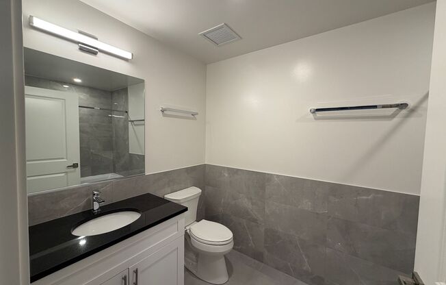 1 bed, 1 bath, 681 sqft, $2,475, Unit 952-504