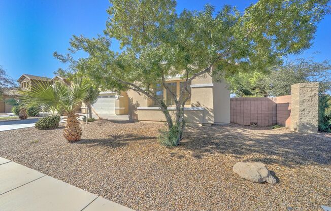 READY TO VIEW NOW! Remodeled-Huge 5 Bedroom Home in Avondale