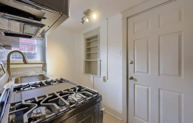 40 W JAMES ST