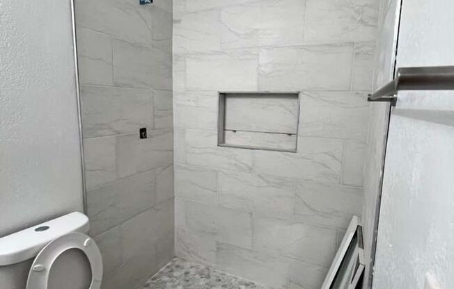 Remodeled 2 bedrooms 2 full baths corner unit apartment in Chula Vista