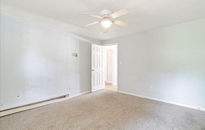 407 Hamilton