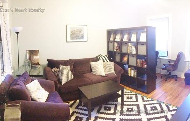 1318 Commonwealth Ave
