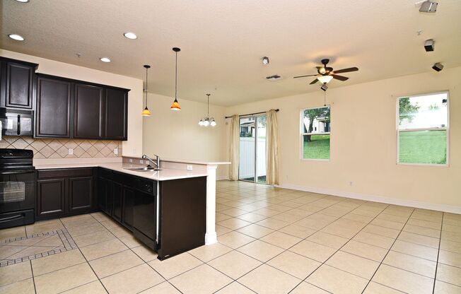 Lovely Town Home Available