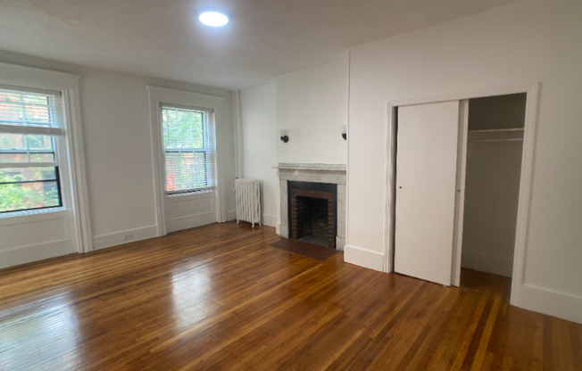 109 Charles Street 5