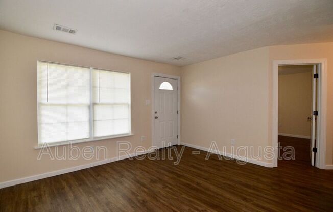 3118 OLD LOUISVILLE RD