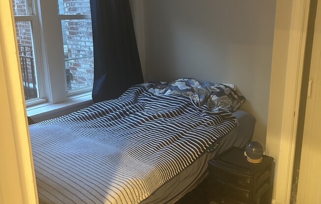 1 bed, 1 bath, $2,640, Unit 16