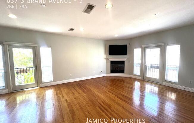 637 S Grand Ave Unit 2