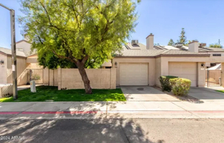 3211 E LAVEY LN