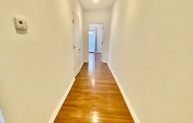 1 bed, 1 bath, $1,600, Unit 1st Floor