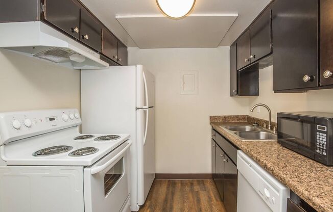 Saratoga Apartments
