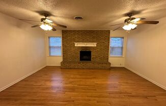 3 beds, 2 baths, $1,500