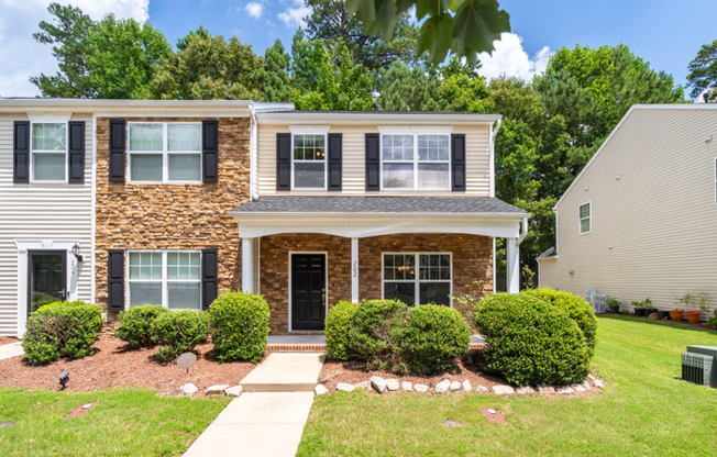 202 TALLULA LN