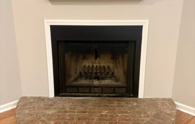 2bd/2.5bth home in Southpark! Location, Location, Location!