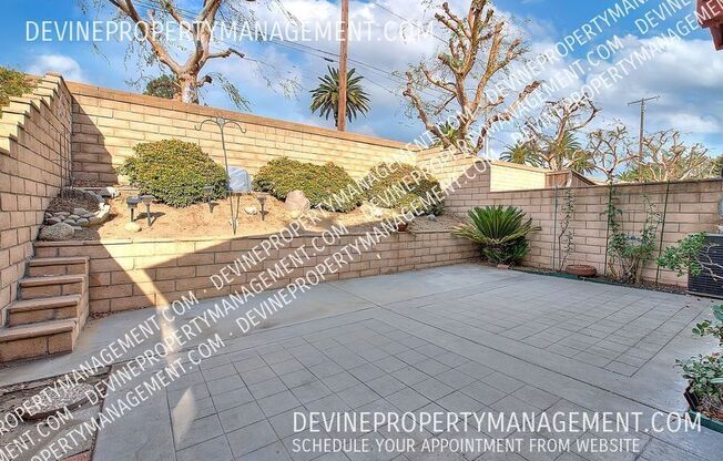 902 CALIFORNIA PRIVADO
