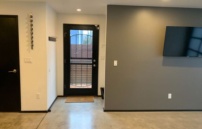 Industrial townhome in South Park 2 bed +loft/bonus and 2.5 bath! Truly a Must See !