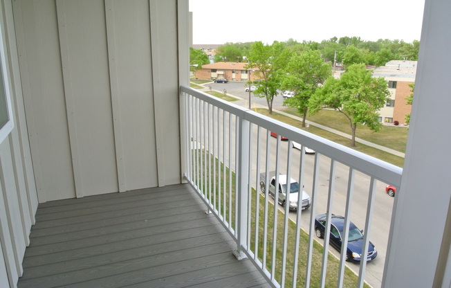 3 beds, 2 baths, 1,232 sqft, $1,425, Unit 102
