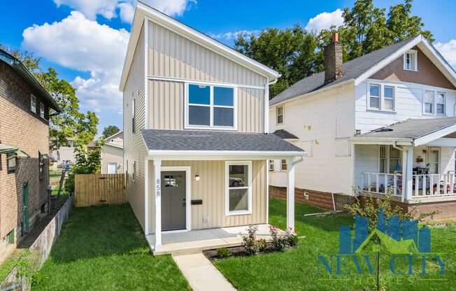 BRAND NEW! 2 Bedroom 2 1/2 Bathroom Newly Built Home in Columbus!