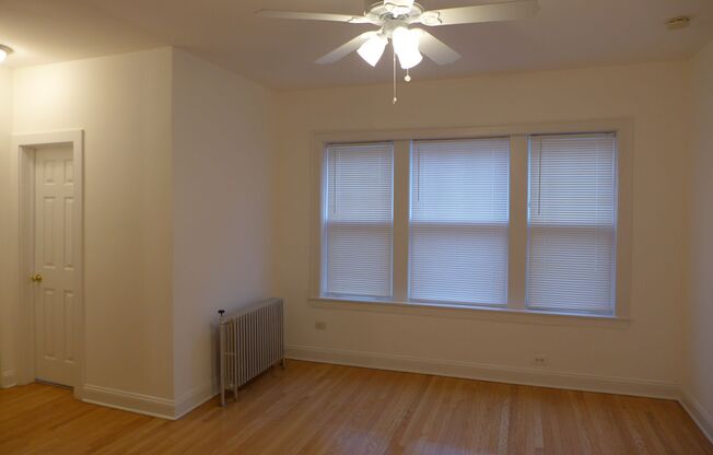Lamon Courts Apartments