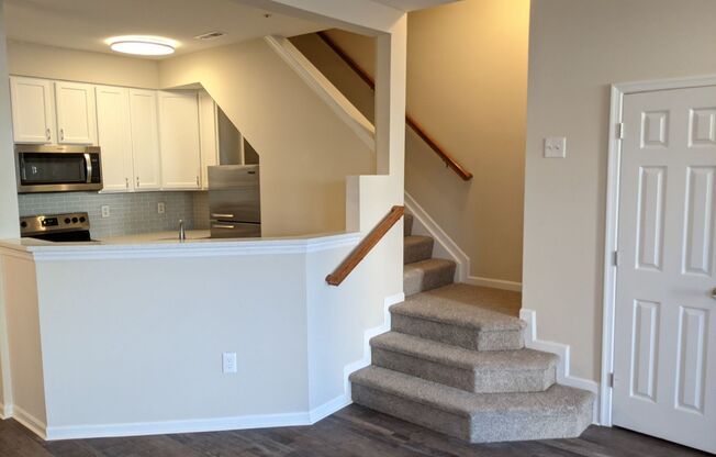 Recently renovated townhome in Ballenger Creek available before the holidays!