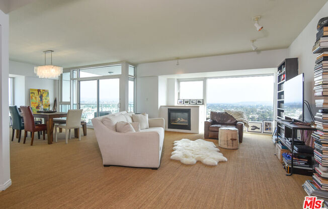2 beds, 2.5 baths, 1,855 sqft, $7,600, Unit 1703
