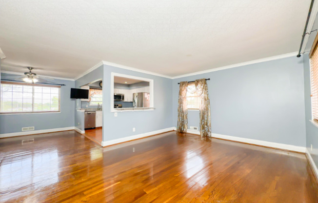 3217 SAINT LUKES