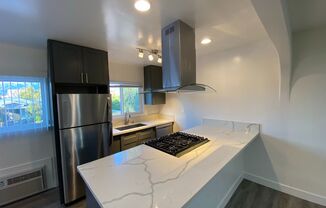 2 beds, 1 bath, 780 sqft, $2,495, Unit 13