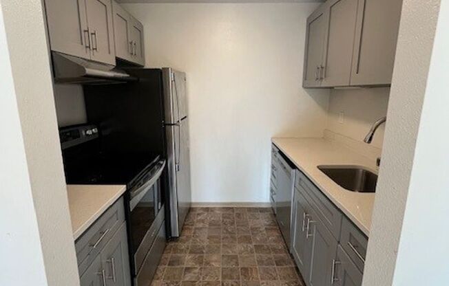 2bed/2bath with dishwasher