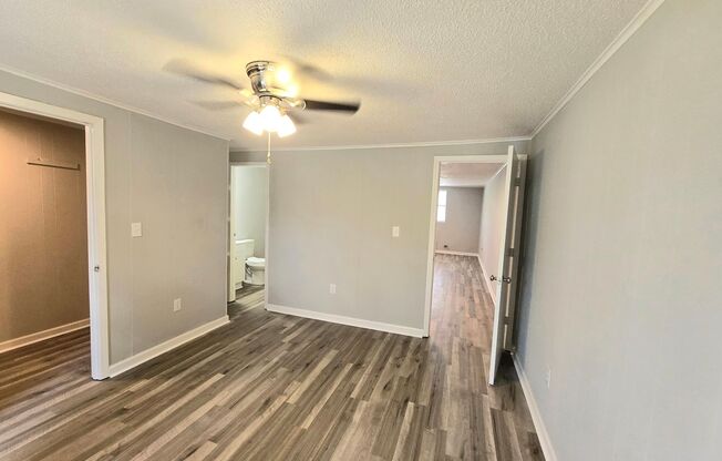 1 bed, 1 bath, 570 sqft, $700, Unit CS 94