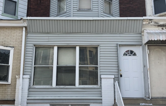 This beautifully updated 3-bedroom, 2-bath home is now available for rent! Featuring a fresh renovation, this spacious home offers comfort, style, and convenience all in one.
