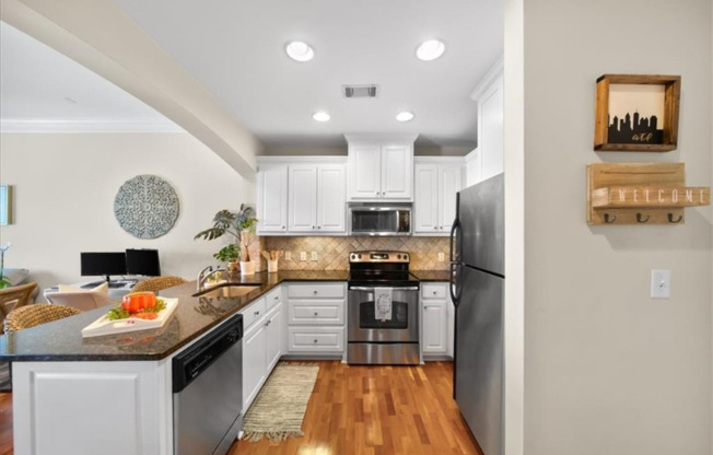 2277 PEACHTREE RD NE