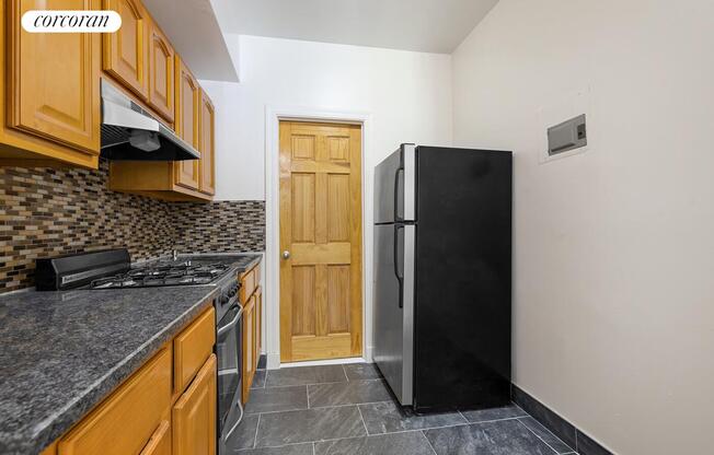 613 W 138 ST