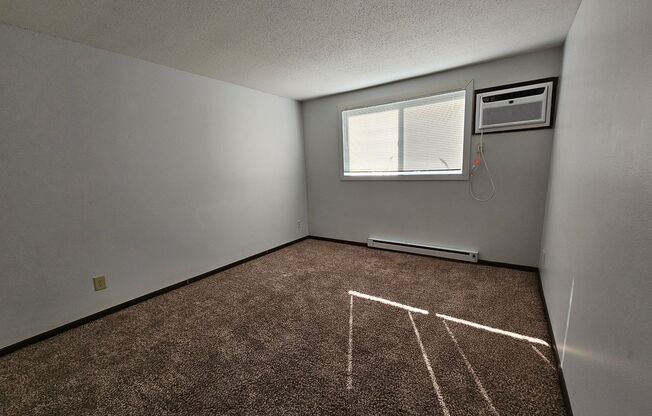 330 29th Street Dr SE