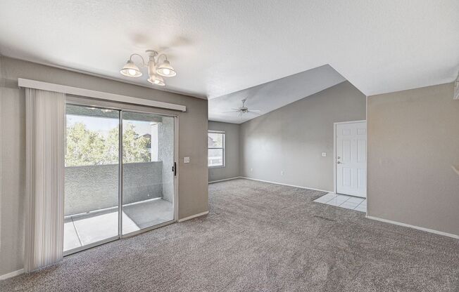 2 beds, 2 baths, $1,495, Unit BUILDING 12